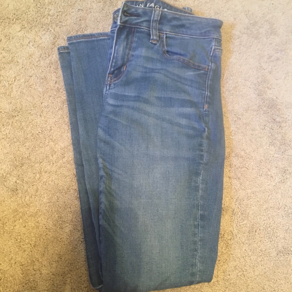 American Eagle Jeans!!